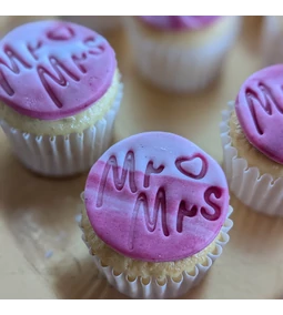 Muffin és mini muffin készítő szett esküvőre - köszönőajándék