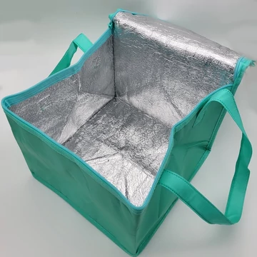 Torta hűtő táska