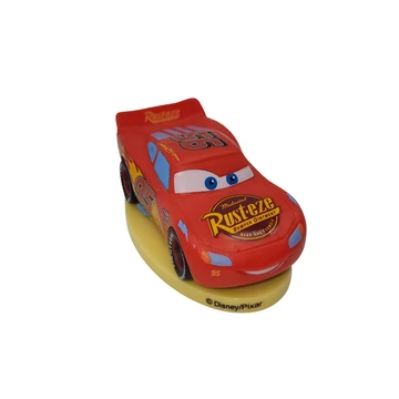 Villám McQueen műanyag tortafigura sárga műanyag talppal - Verdák