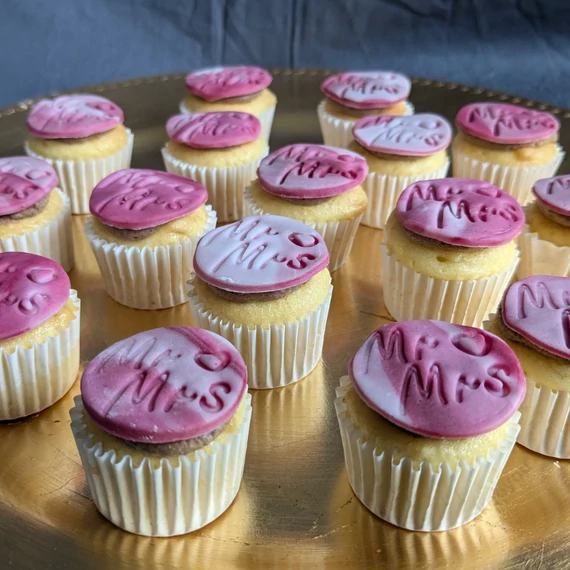 Esküvői mini muffin keszito keszlet